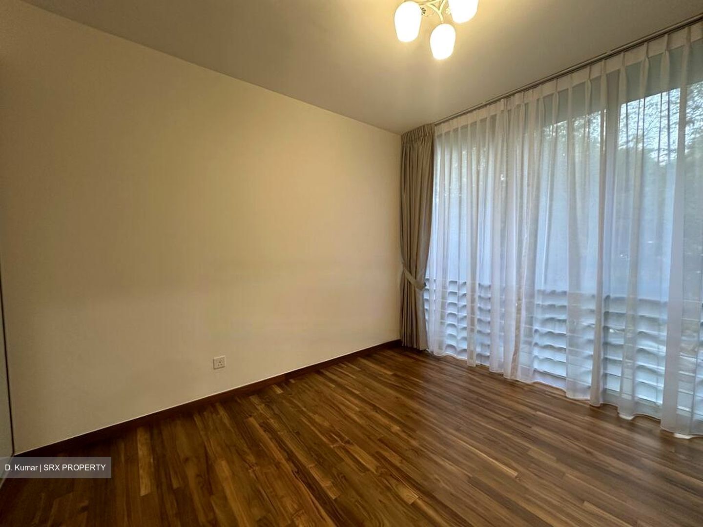 Grandeur 8 (D20), Condominium #557186231